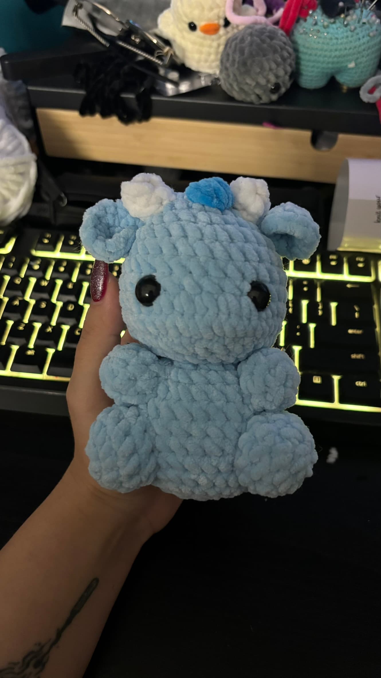 Smok amigurumi ręcznie robiony na szydełku - zielony pluszak handmade